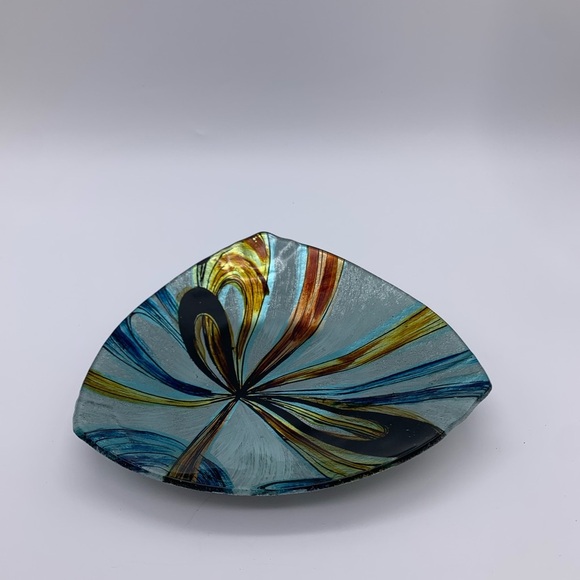 Metallic Quadrifoglio Art Glass Shallow Triangular Trinket Bowl Dish - Picture 1 of 11